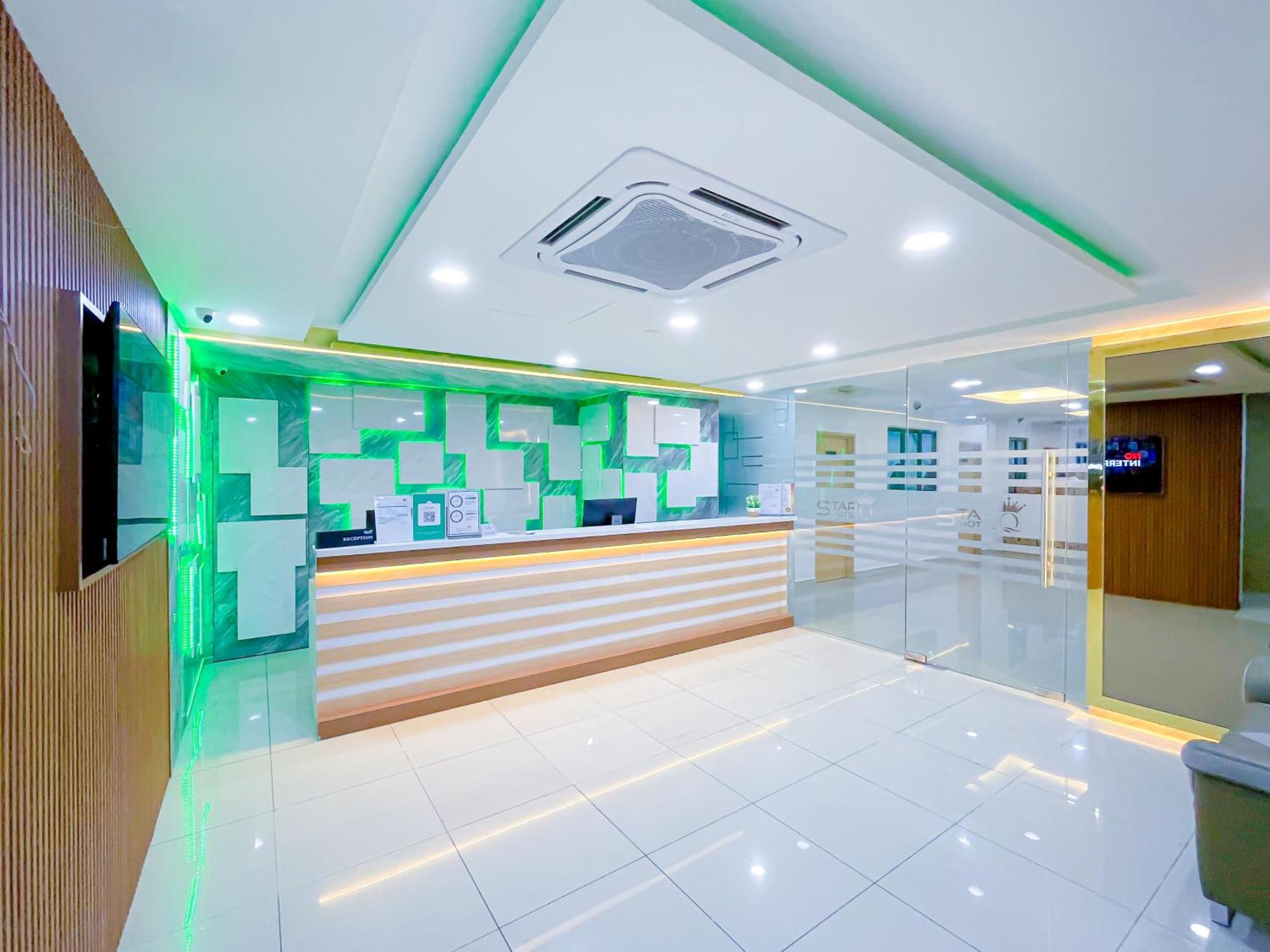 Starq Hotel Куала-Лумпур Экстерьер фото