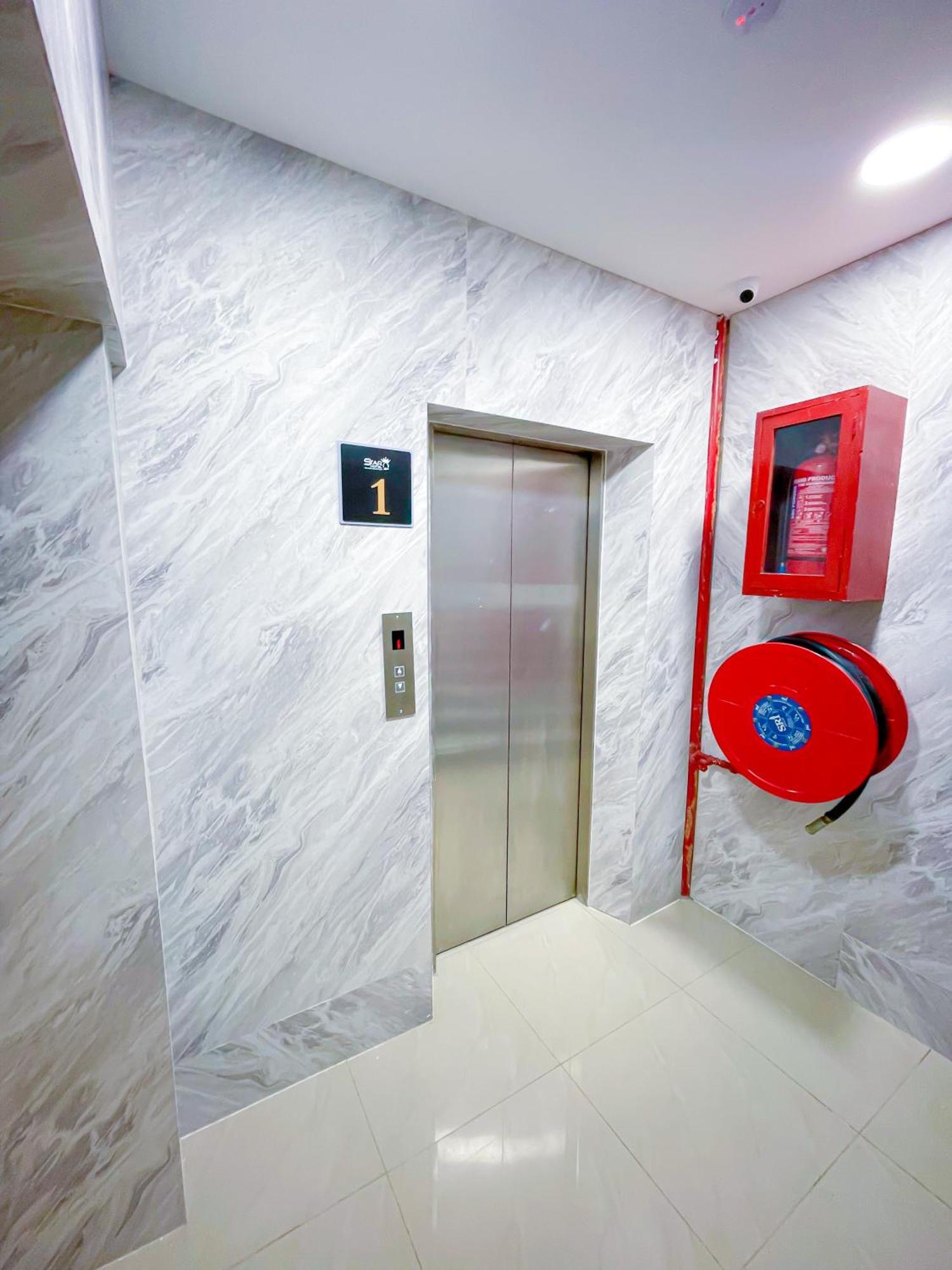 Starq Hotel Куала-Лумпур Экстерьер фото